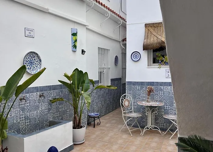 Puertas De La Catedral Apartment *