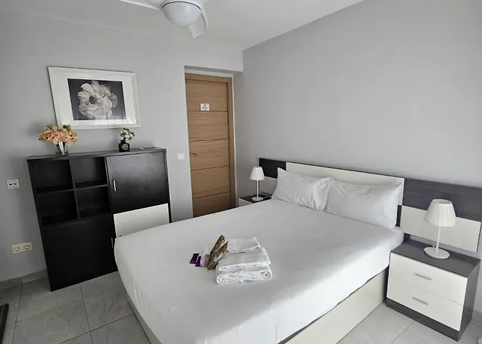 Apartment Puertas De La Catedral *